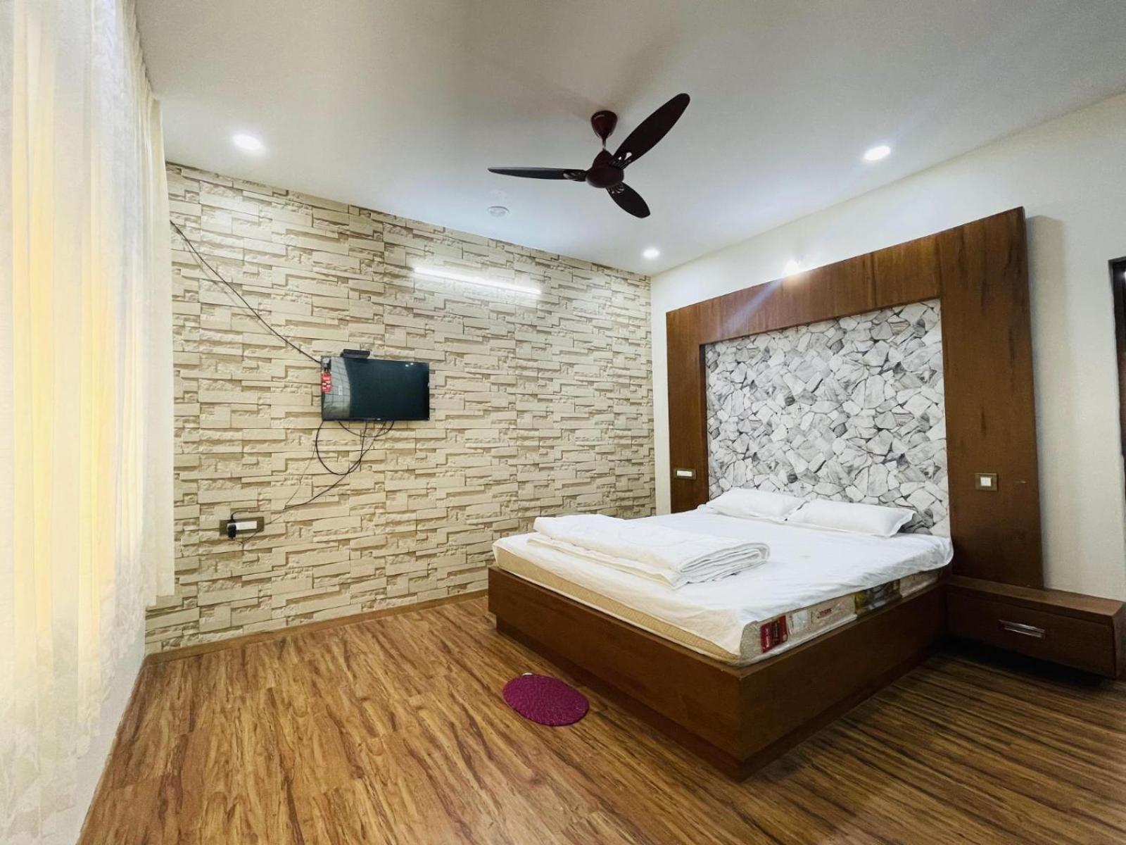 Dhruva Service Apartment Bidadi Exterior photo